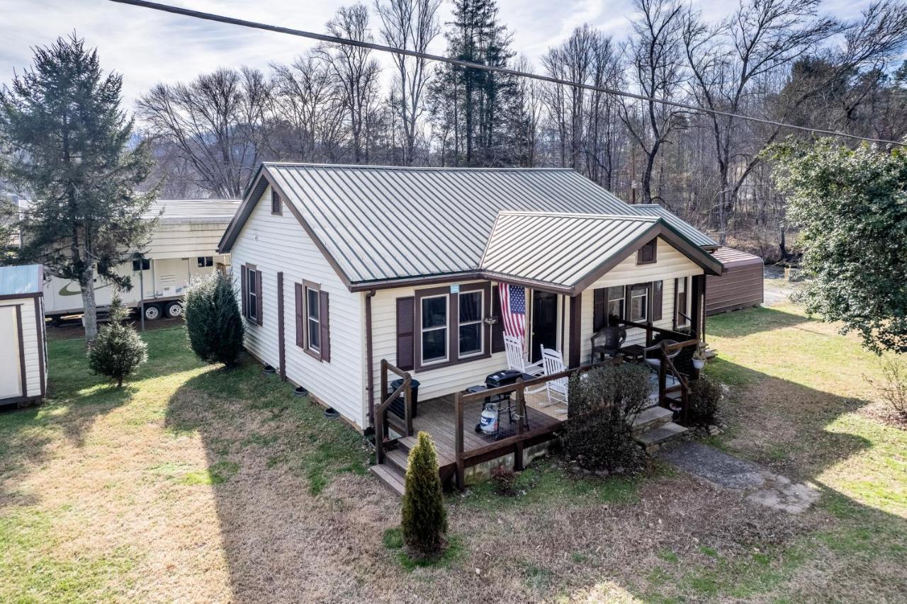 Deep Creek Shambala Villa Bryson City Exterior photo
